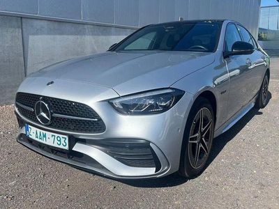 Silber Gebraucht 2024 Mercedes C300e AMG Limousine | 50.094 €