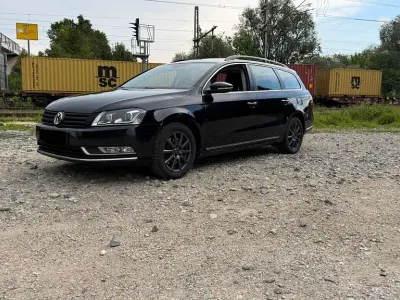 Gebraucht VW Passat Comfortline 140 PS (102 kW) 2013 Schwarz Kombi