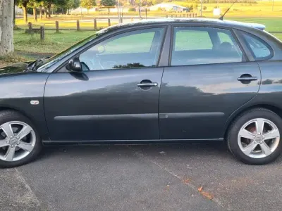Gebraucht Seat Ibiza 86 PS (63 kW) 2009 Grau Kleinwagen
