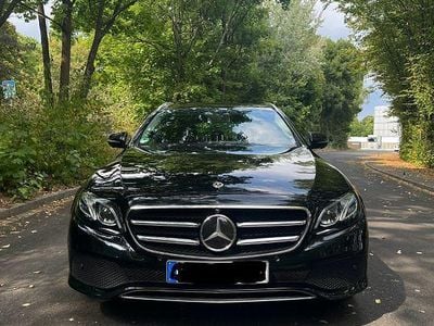 Mercedes E220