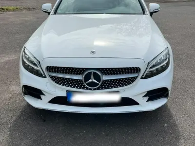 Gebraucht Mercedes C180 AMG line 156 PS (114 kW) 2019 Weiß Cabrio
