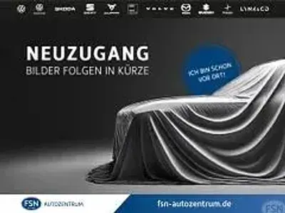Gebraucht Volvo XC40 Momentum 156 PS (114 kW) 2018 Schwarz SUV