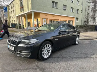 Gebraucht BMW 525 Luxury Line 218 PS (160 kW) 2014 Grau Limousine