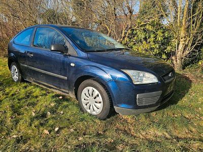 Gebraucht Ford Focus 81 PS (59 kW) 2006 Blau Kleinwagen