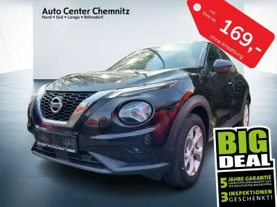 Gebraucht Nissan Juke N-Connecta 114 PS (83 kW) 2020 Solid red SUV