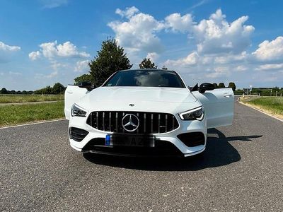 Gebraucht Mercedes CLA250 AMG line 224 PS (164 kW) 2019 Weiß Limousine