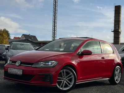 Second-hand VW Golf VII GTD 184 CP (135 kW) 2018 Roșu Berlinǎ