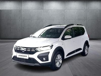 Gebraucht Dacia Jogger Expression 91 PS (66 kW) 2024 Weiß Van / Kleinbus