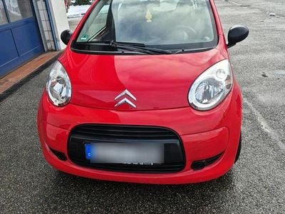 Rot Gebraucht 2010 Citroën C1 Kleinwagen | 2.350 €