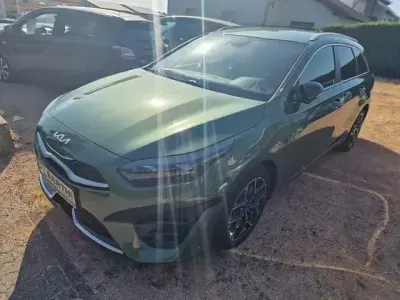 Gebraucht Kia Ceed Sportswagon GT-Line 160 PS (117 kW) 2023 Grün Kombi