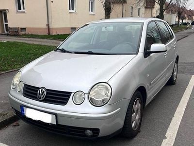 Silber Gebraucht 2005 VW Polo Limousine | 900 € (Guter Preis)