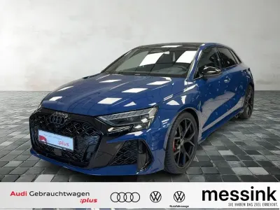 Gebraucht Audi RS3 Sport 400 PS (294 kW) 2025 Blau (ascariblau metallic) Limousine