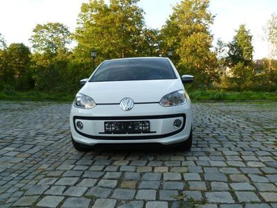 gebraucht VW up! 1.0 55kW jeansin sehr gutem Zustand!