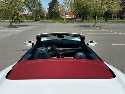 Porsche 911 Carrera Cabriolet