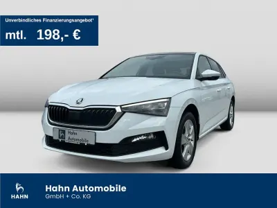 Occasion Skoda Scala Style 150 ch (110 kW) 2023 Blanc Citadine