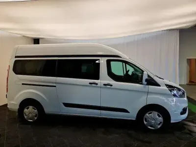 Usata Ford Transit Custom 107 CV (78 kW) 2020 Bianco Station wagon