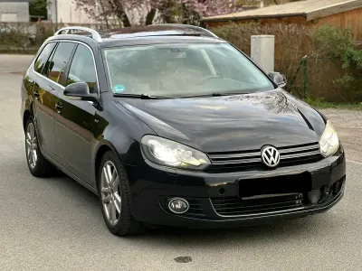 Gebraucht VW Golf VI 140 PS (102 kW) 2010 Schwarz Kleinwagen
