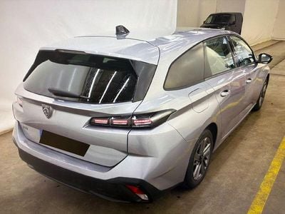 Second-hand Peugeot 308 Active 131 CP (96 kW) 2022 Berlinǎ