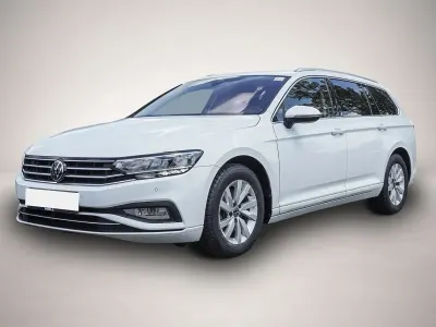 Gebraucht VW Passat Business 150 PS (110 kW) 2024 Weiß Kombi