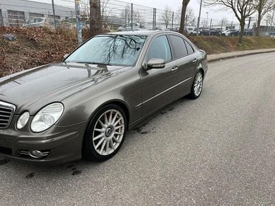 Gebraucht Mercedes E420 Avantgarde 314 PS (230 kW) 2007 Grau Limousine
