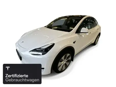 Gebraucht Tesla Model Y RWD 203 kW (277 PS) 2023 Pearl white multicoat SUV