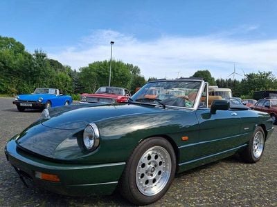Gebraucht Alfa Romeo Spider 120 PS (88 kW) 1993 Grün Cabrio