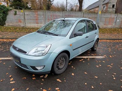 Gebraucht 2004 Ford Fiesta Kleinwagen | 850 € (Guter Preis)
