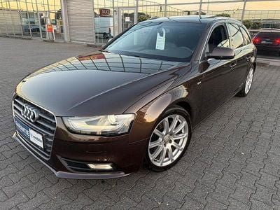 Braun Gebraucht 2012 Audi A4 S-Line Kombi | 12.990 € (Teuer)