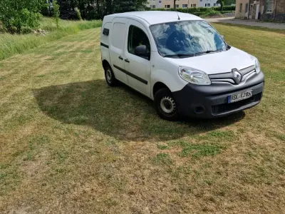 Gebraucht Renault Kangoo 75 PS (55 kW) 2016 Weiß Van / Kleinbus