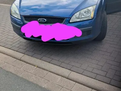 Second-hand Ford Focus 101 CP (74 kW) 2005 Albastru Break