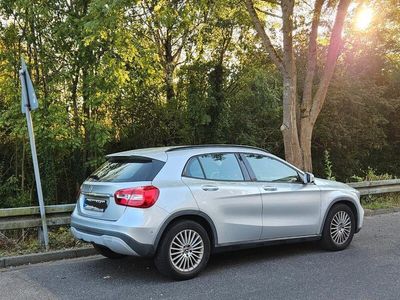 Mercedes GLA200