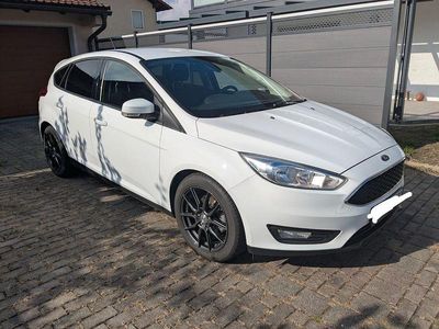 Gebraucht Ford Focus Business Edition 101 PS (74 kW) 2018 Weiß Limousine