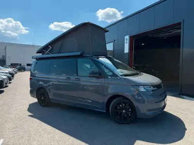 Gebraucht VW Multivan Beach 150 PS (110 kW) 2025 Grau Van / Kleinbus