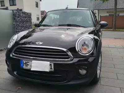 Gebraucht Mini ONE Pepper 98 PS (72 kW) 2014 Schwarz Kleinwagen