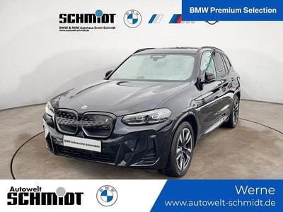 Gebraucht BMW iX3 Shadowline 210 kW (286 PS) 2023 M carbonschwarz SUV