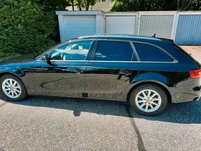 Gebraucht Audi A4 150 PS (110 kW) 2015 Schwarz Kombi
