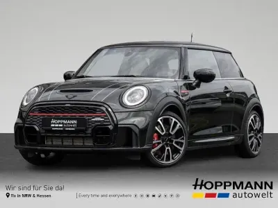 Gebraucht Mini John Cooper Works 231 PS (169 kW) 2023 Grün Kleinwagen
