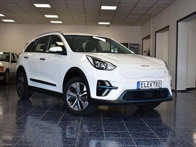 Usata Kia e-Niro Vision 100 kW (136 CV) 2022 Bianco SUV