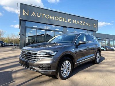 Gebraucht VW Touareg Elegance 231 PS (169 kW) 2023 Grau SUV