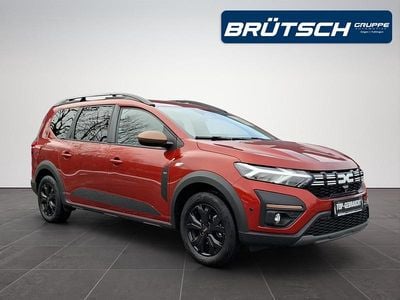 Terracottabraun metallic Gebraucht 2025 Dacia Jogger Extreme Van / Kleinbus | 25.780 € (Fairer Preis)