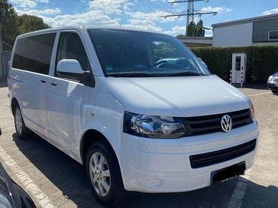 Weiß Gebraucht 2010 VW T5 Comfortline Van | 11.100 € (Guter Preis)