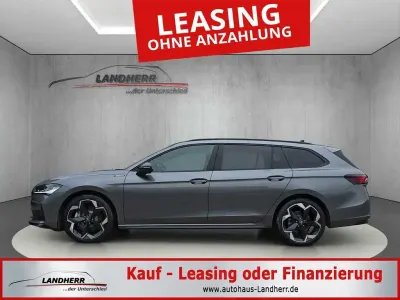 Neu Skoda Superb SportLine 193 PS (141 kW) 2025 Graphite grau Kombi