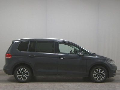 Second-hand VW Touran Comfortline 150 CP (110 kW) 2023 Gri Monovolum