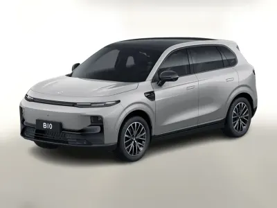 Nuova Leapmotor B10 218 CV (160 kW) 2026 Grigio SUV