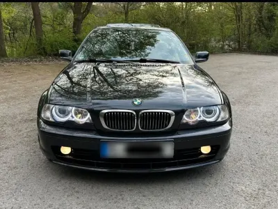 Gebraucht BMW 320 Sport Line 150 PS (110 kW) 2000 Schwarz Coupé