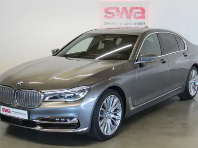 Usata BMW 730 265 CV (194 kW) 2017 Grigio Berlina