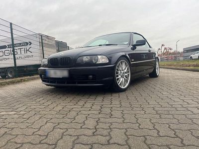 Gebraucht BMW 320 170 PS (125 kW) 2002 Blau Cabrio