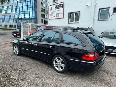 Mercedes E280