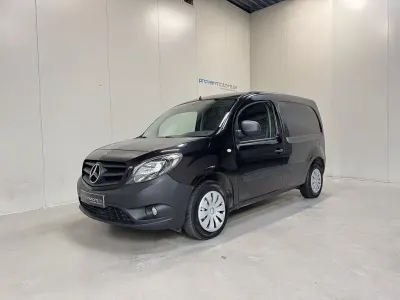 Gebraucht Mercedes Citan 109 95 PS (69 kW) 2020 Schwarz Van / Kleinbus