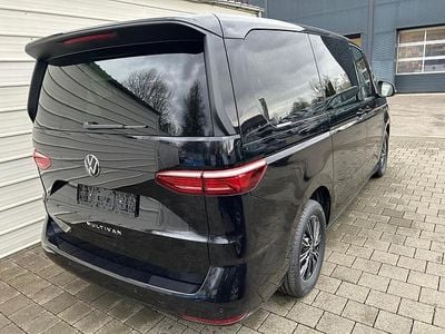 Neu VW Multivan Business 150 PS (110 kW) 2026 Deep black perleffekt deep black perleffekt Van